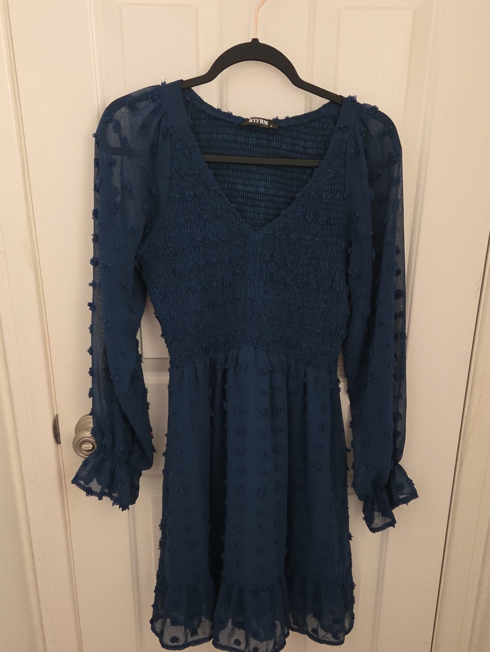 BTFBM Navy Blue Long-Sleeve Smocked V-Neck Dress